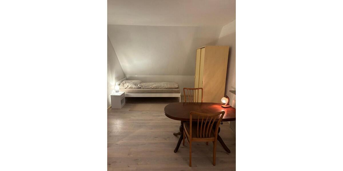 Dachgeschoßwohnung Ratekau Hobbersdorf - 1 Zimmer, 19 m&sup2;, 800&euro; | Angebot:24705476