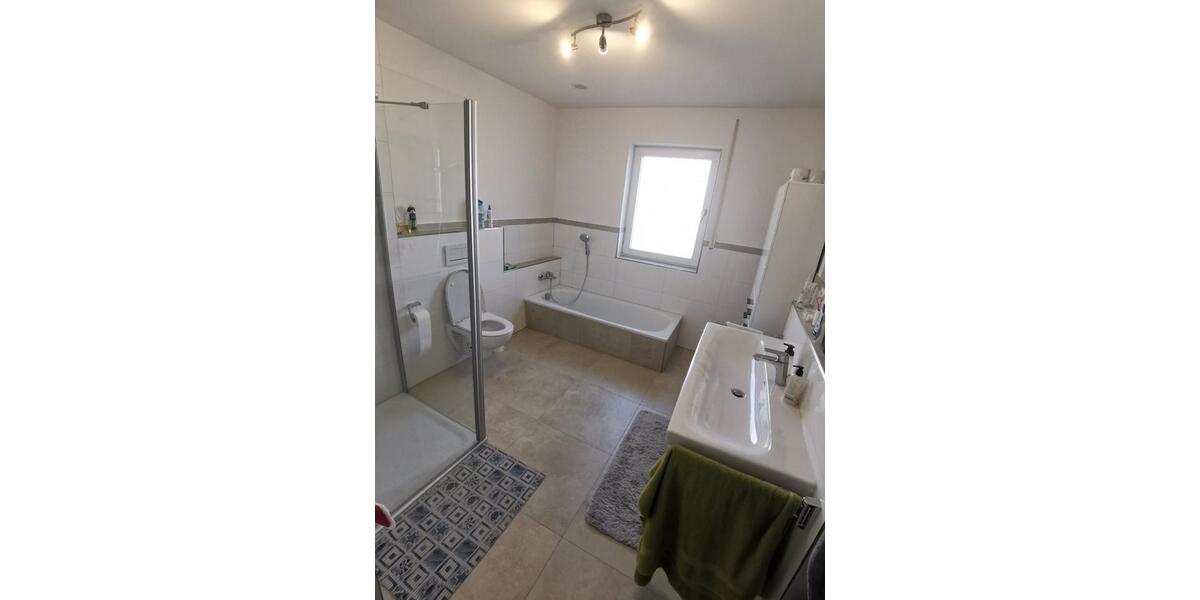 Wohnen auf Zeit Buxheim - 1 Zimmer, 26 m&sup2;, 750&euro; | Angebot:26324969