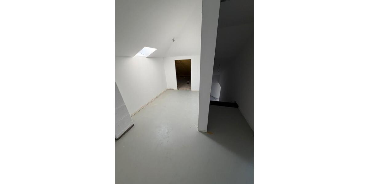 Villa Gronau (Westfahlen) - 6 Zimmer, 257 m&sup2;, 2.500&euro; | Angebot:26234315