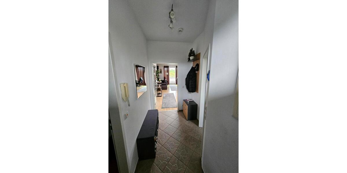 Dachgeschoßwohnung Wolfsburg - 2.5 Zimmer, 64 m&sup2;, 810&euro; | Angebot:26552090