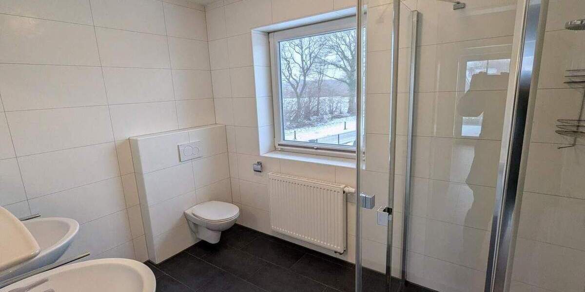 Doppelhaushälfte Westerstede - 4 Zimmer, 115 m&sup2;, 1.100&euro; | Angebot:24990421