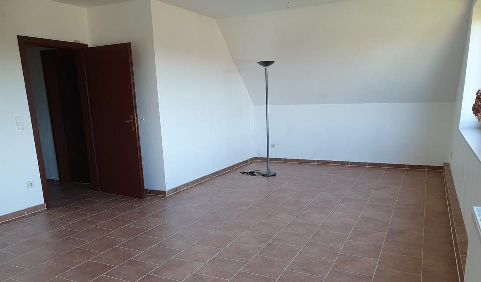 Dachgeschoßwohnung Soltau - 4 Zimmer, 94 m&sup2;, 900&euro; | Angebot:25946946