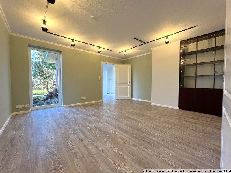 Einfamilienhaus Quickborn - 8 Zimmer, 210 m&sup2;, 2.490&euro; | Angebot:25834630