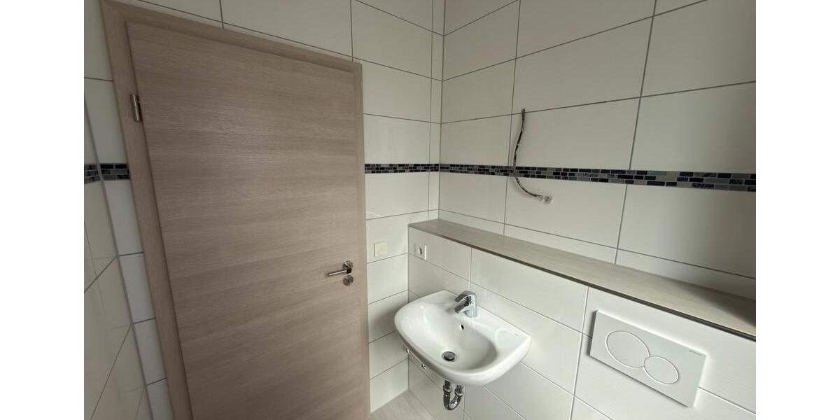 Erdgeschoßwohnung Sassenburg - 4 Zimmer, 110 m&sup2;, 1.115&euro; | Angebot:26005663