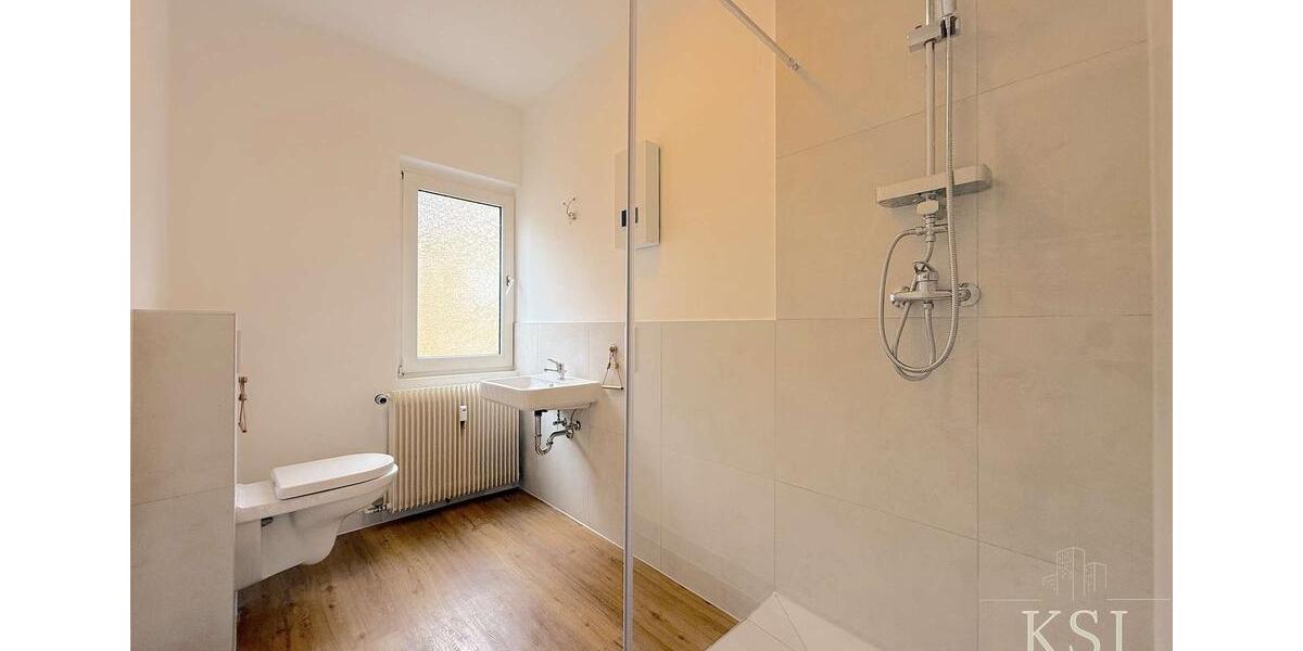 Etagenwohnung Oberhausen - 2.5 Zimmer, 65 m&sup2;, 585&euro; | Angebot:26649718