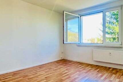 Wohnung Freital Zauckerode - 1 Zimmer, 25 m&sup2;, 180&euro; | Angebot:26871619