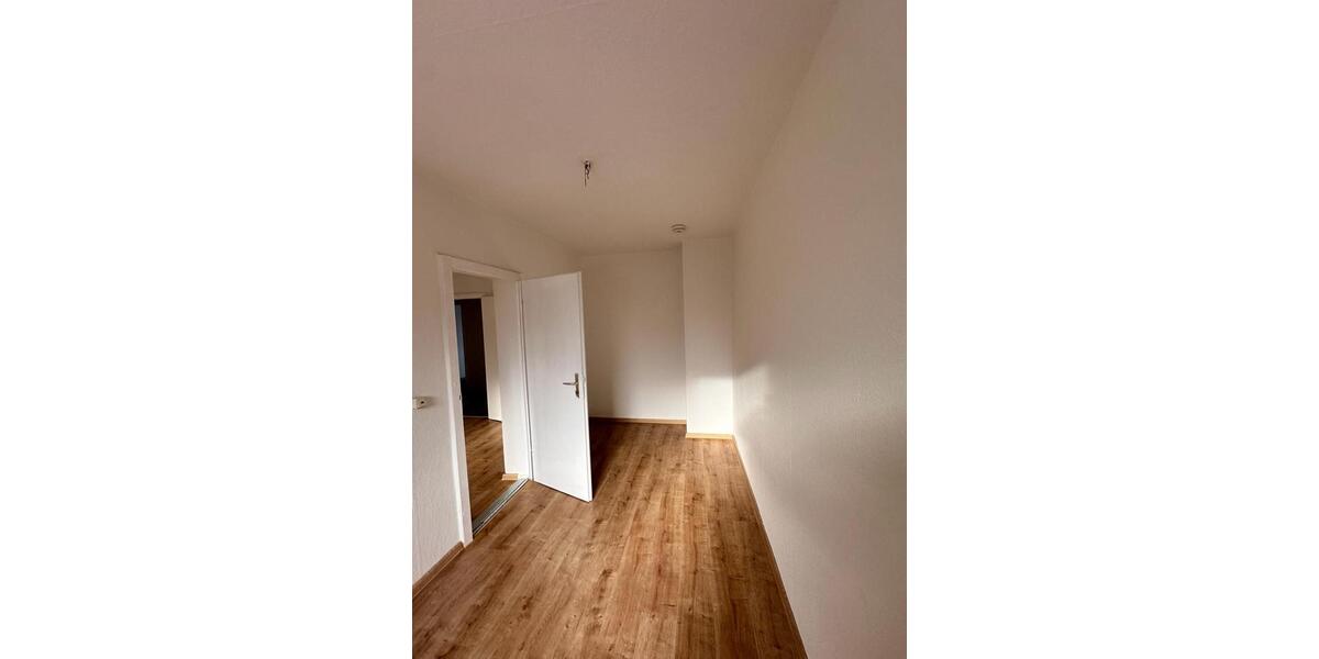 Etagenwohnung Pritzwalk - 3 Zimmer, 54 m&sup2;, 378&euro; | Angebot:24752525