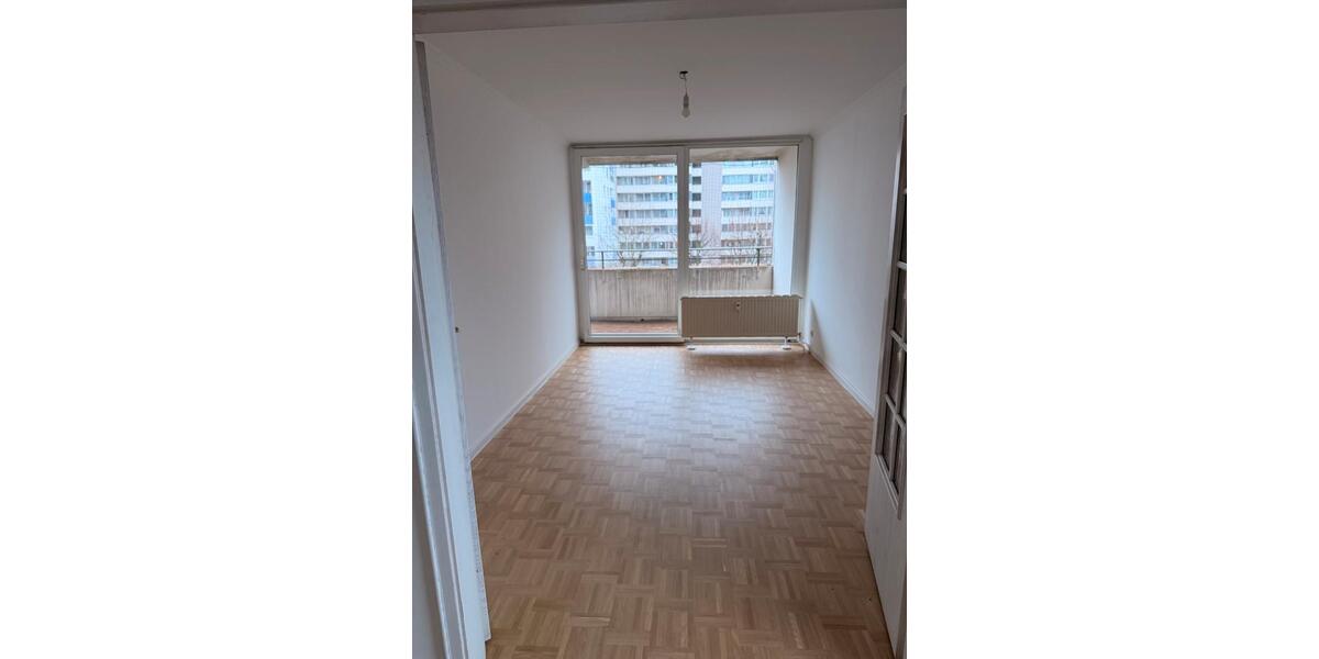 Etagenwohnung Maintal - 3 Zimmer, 100 m&sup2;, 1.850&euro; | Angebot:24535665