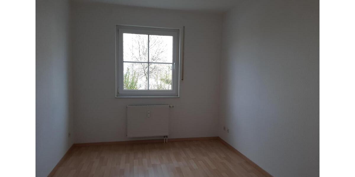 Dachgeschoßwohnung Halberstadt - 3 Zimmer, 63 m&sup2;, 400&euro; | Angebot:24388258