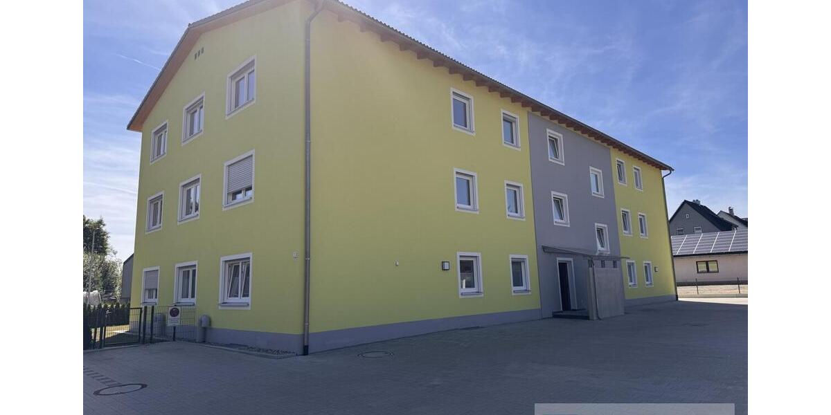 Etagenwohnung Neusorg - 3 Zimmer, 114 m&sup2;, 1.085&euro; | Angebot:21198005