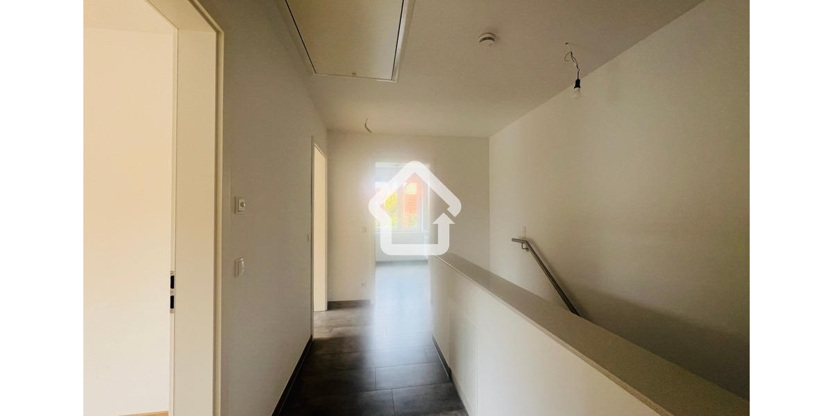 Doppelhaushälfte Lingen (Ems) Damaschke - 4 Zimmer, 130 m&sup2;, 1.575&euro; | Angebot:26647856