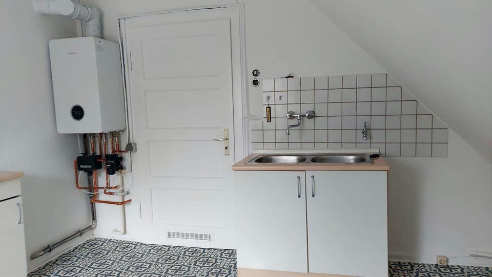 Dachgeschoßwohnung Lehrte - 2 Zimmer, 40 m&sup2;, 390&euro; | Angebot:26677634