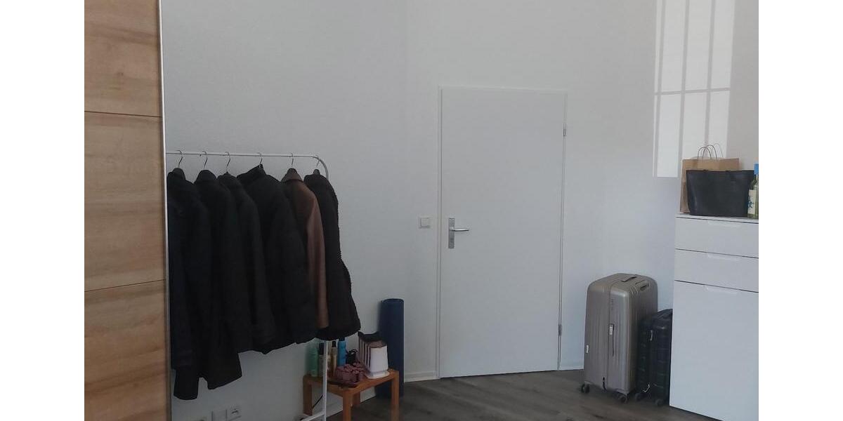 Wohnen auf Zeit Freiburg im Breisgau Oberau - 24 Zimmer, 34 m&sup2;, 780&euro; | Angebot:26602793