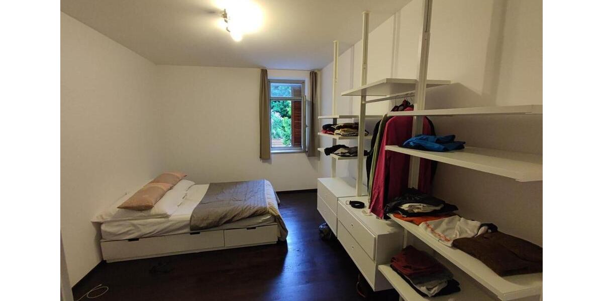 Erdgeschoßwohnung Ingolstadt - 3 Zimmer, 82 m&sup2;, 600&euro; | Angebot:24851040