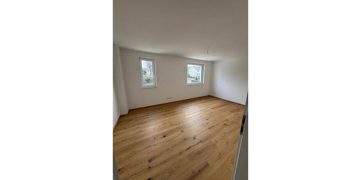 Etagenwohnung Plüderhausen - 3 Zimmer, 102 m&sup2;, 1.300&euro; | Angebot:25234725