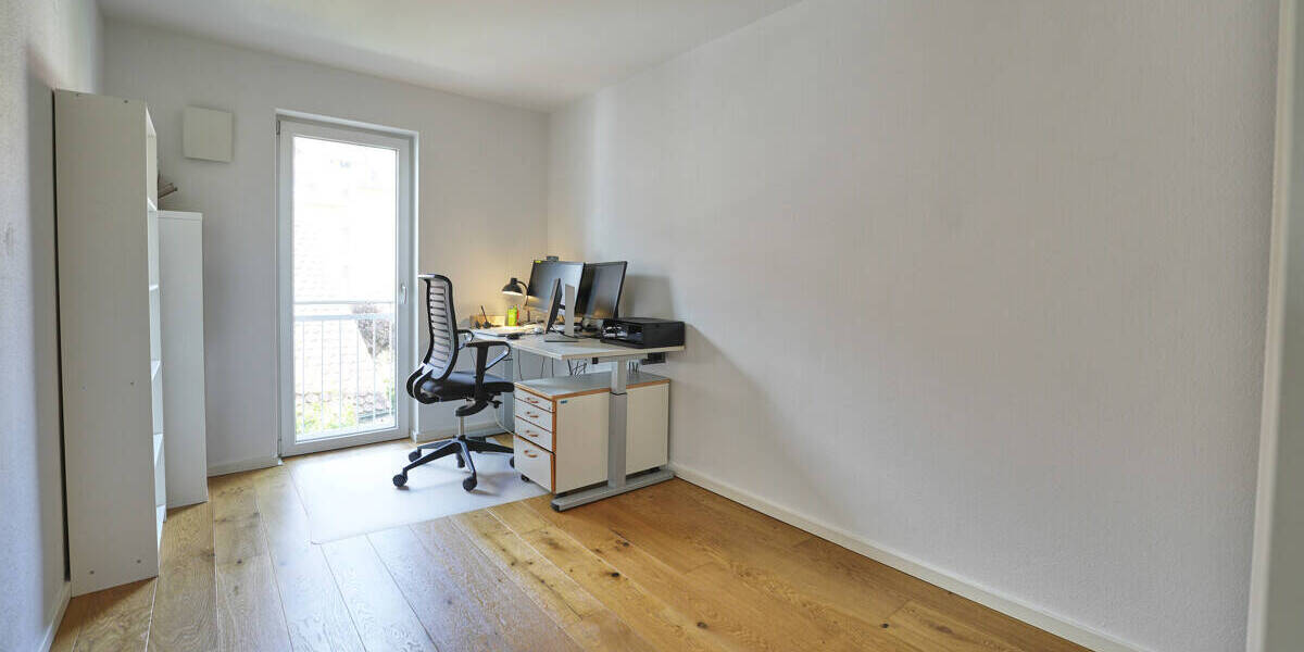 Etagenwohnung Landshut Altstadt - 3 Zimmer, 75 m&sup2;, 1.000&euro; | Angebot:26723090