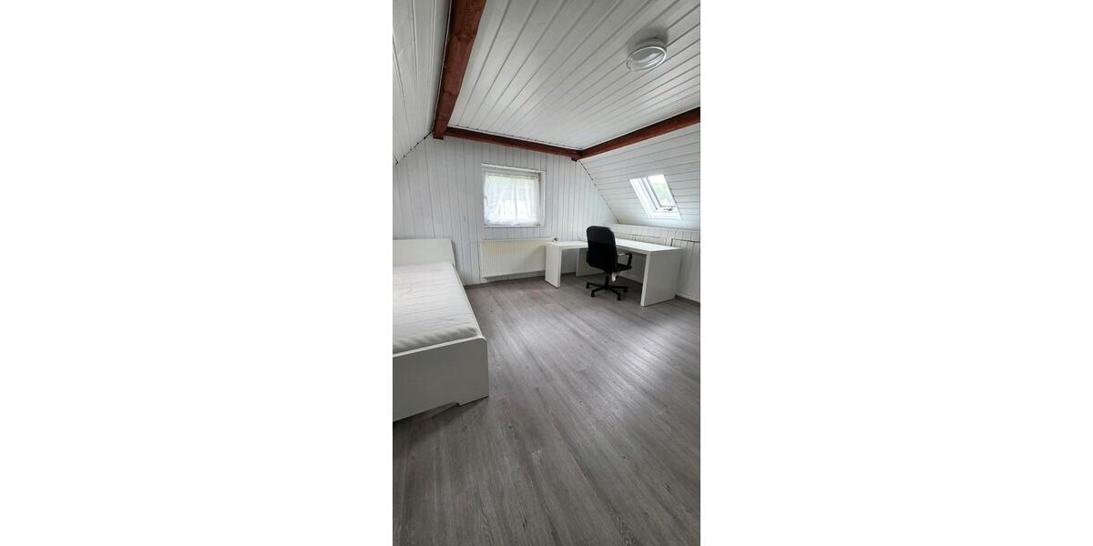 Wohnen auf Zeit Siegen Dillnhütten - 3 Zimmer, 350 m&sup2;, 380&euro; | Angebot:26537230