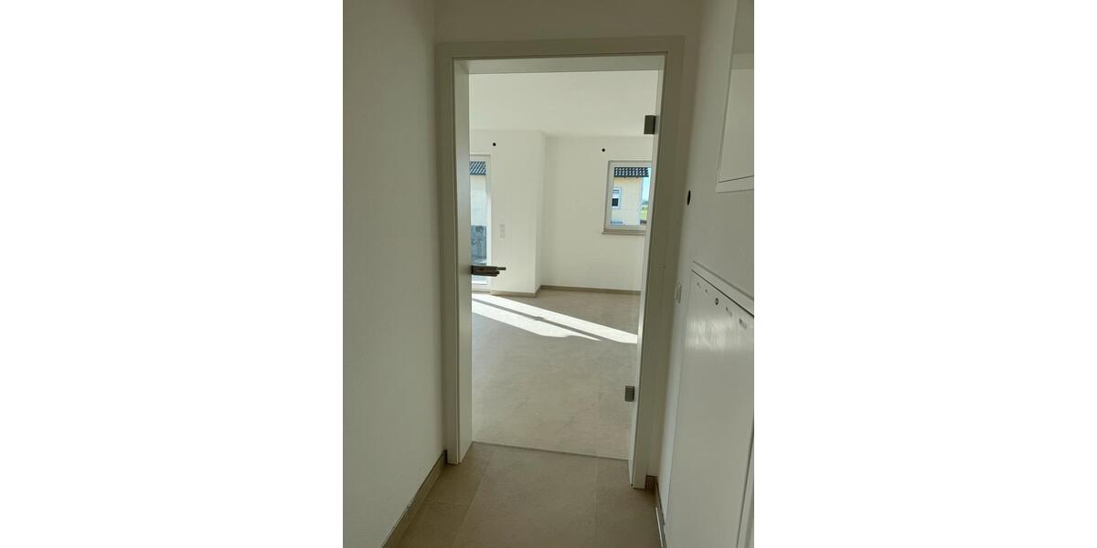 Etagenwohnung Trunkelsberg - 3 Zimmer, 80 m&sup2;, 1.200&euro; | Angebot:26697450