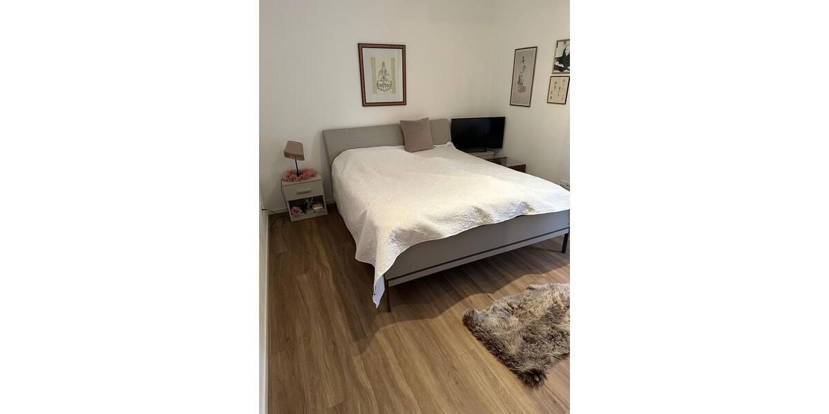 Erdgeschoßwohnung Rellingen - 3 Zimmer, 77 m&sup2;, 1.730&euro; | Angebot:24757030