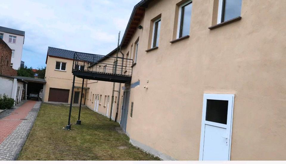 Gewerbeobjekt Eilenburg - 1.200&euro; | Angebot:25626202