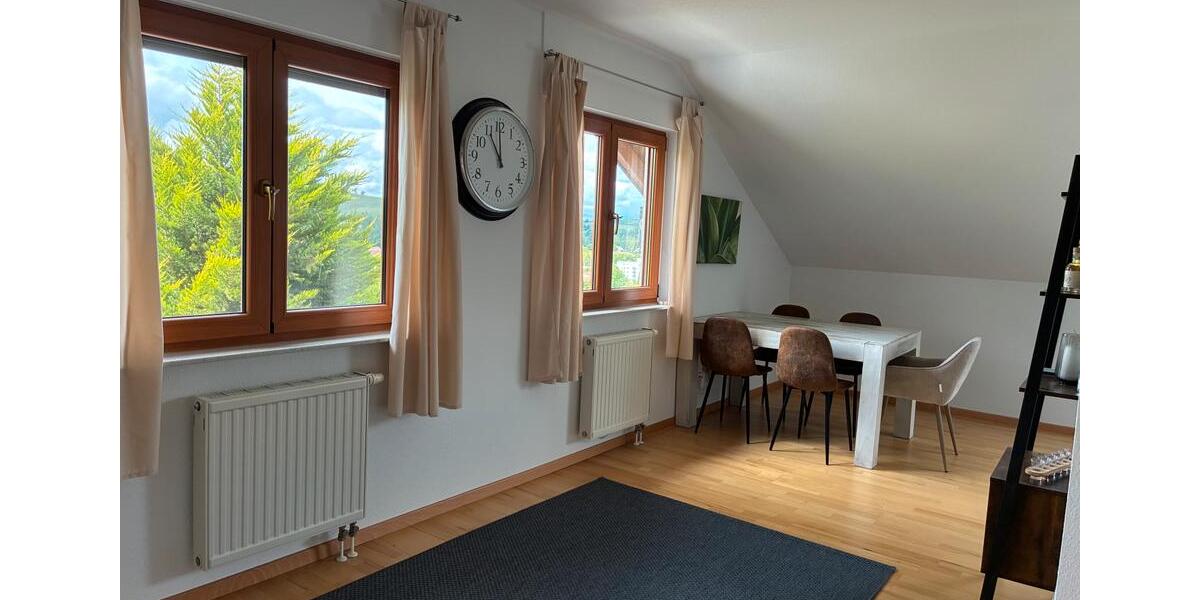 Dachgeschoßwohnung Müllheim - 3 Zimmer, 67 m&sup2;, 850&euro; | Angebot:26593061