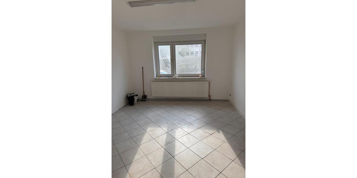 Erdgeschoßwohnung Bebra - 3 Zimmer, 70 m&sup2;, 700&euro; | Angebot:25859864