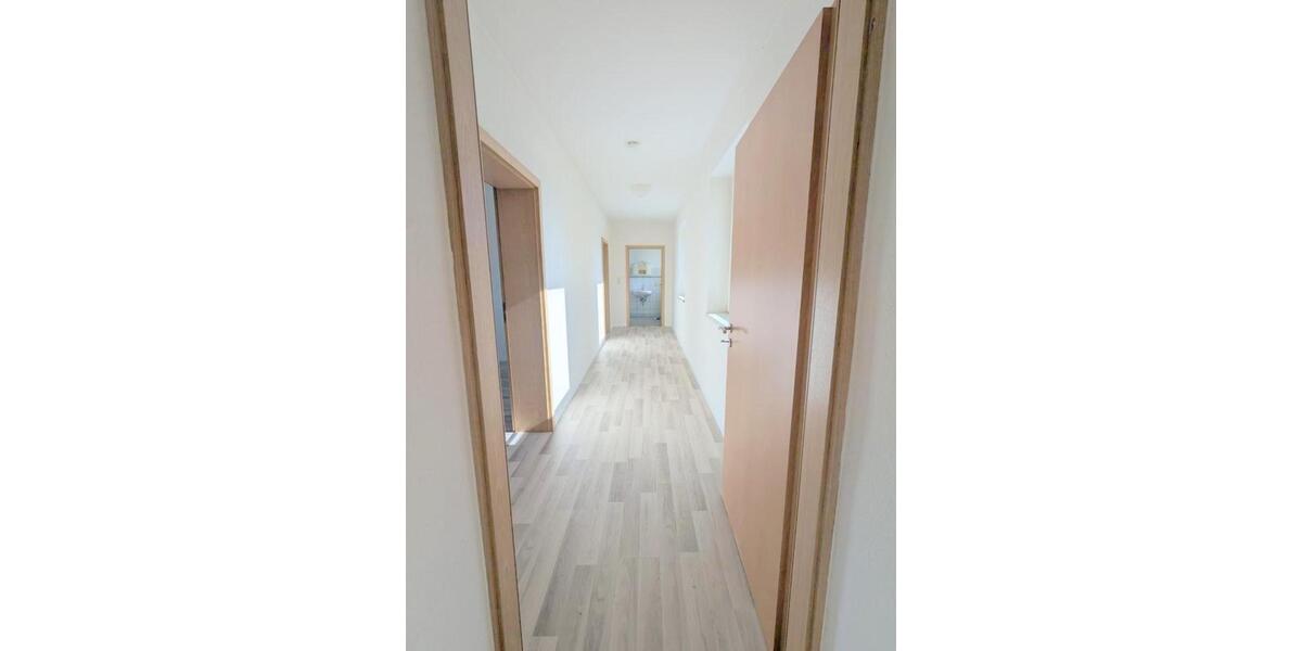 Etagenwohnung Pritzwalk - 2 Zimmer, 72 m&sup2;, 470&euro; | Angebot:25281669