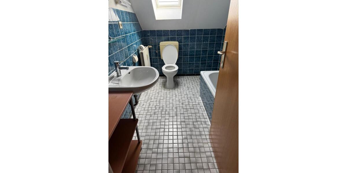 Dachgeschoßwohnung Marburg Biegenviertel - 2 Zimmer, 650&euro; | Angebot:23409526