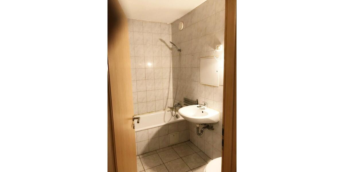 Etagenwohnung Dietzenbach - 3 Zimmer, 80 m&sup2;, 1.000&euro; | Angebot:24825632