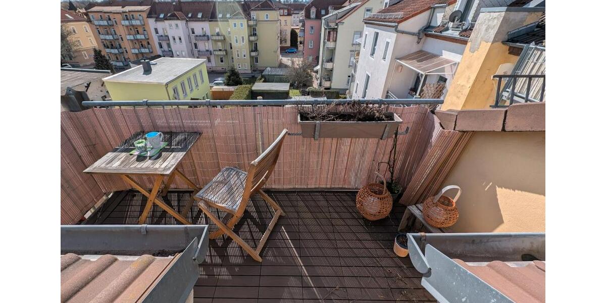 Dachgeschoßwohnung Meißen - 2 Zimmer, 58 m&sup2;, 435&euro; | Angebot:26132941