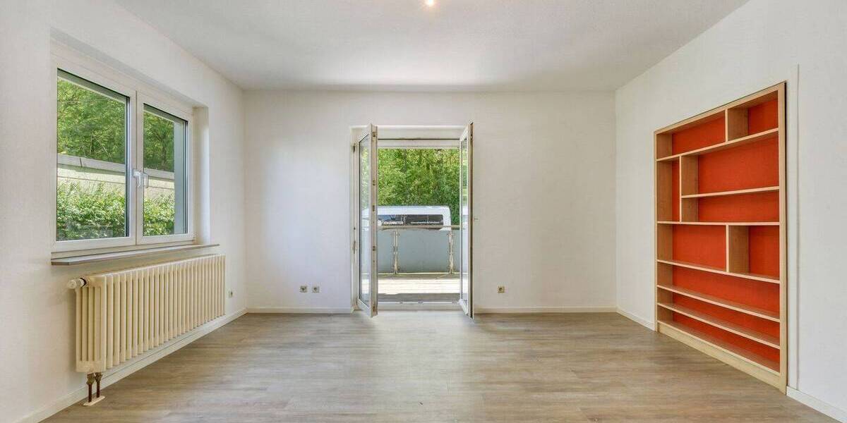Etagenwohnung Stuttgart Zuffenhausen - 3 Zimmer, 77 m&sup2;, 1.100&euro; | Angebot:26512963