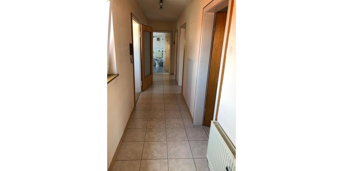 Etagenwohnung Eisenberg (Pfalz) - 3 Zimmer, 78 m&sup2;, 750&euro; | Angebot:26224940