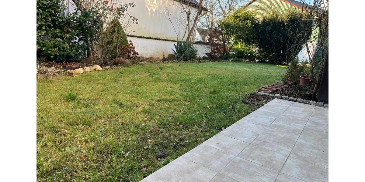 Helle, gemütliche 2 Zimmerwohnung mit Terrasse in ruhiger Lage mit Garten 2 zimmer