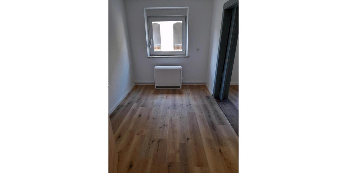 Erdgeschoßwohnung Lichtenfels - 3 Zimmer, 60 m&sup2;, 470&euro; | Angebot:26456232