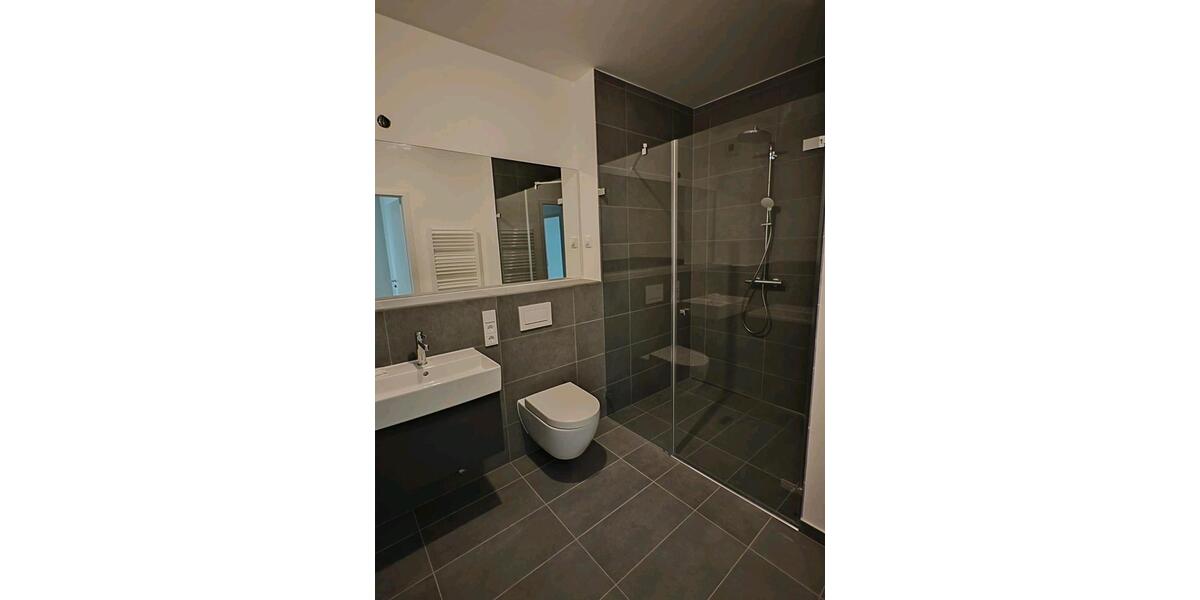 Loft - Studio - Atelier Düsseldorf Heerdt - 1 Zimmer, 72 m&sup2;, 2.225&euro; | Angebot:26703573