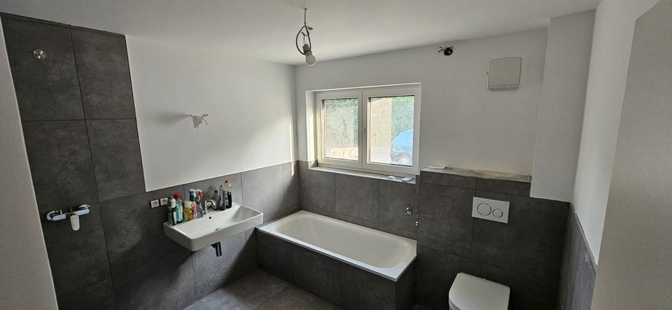 Erdgeschoßwohnung Backnang - 3 Zimmer, 106 m&sup2;, 1.300&euro; | Angebot:26084864