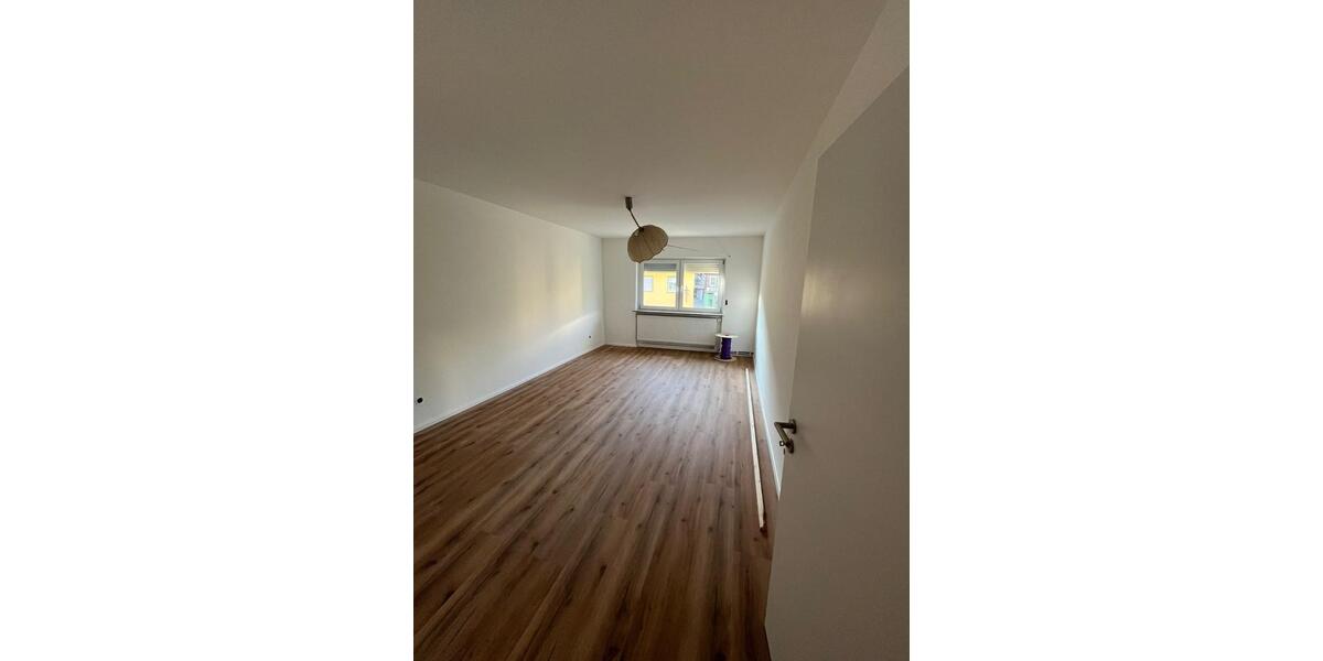 Etagenwohnung Creglingen - 3 Zimmer, 107 m&sup2;, 950&euro; | Angebot:25940713