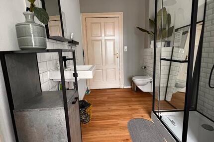 Wohnen auf Zeit Schönefeld - 2 Zimmer, 60 m&sup2;, 100&euro; | Angebot:24768090