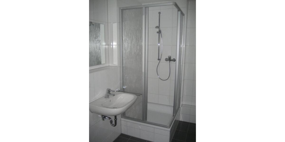 Exklusive 2-Zimmer-Wohnung mit Balkon und Einbauküche in Erding 2 zimmer