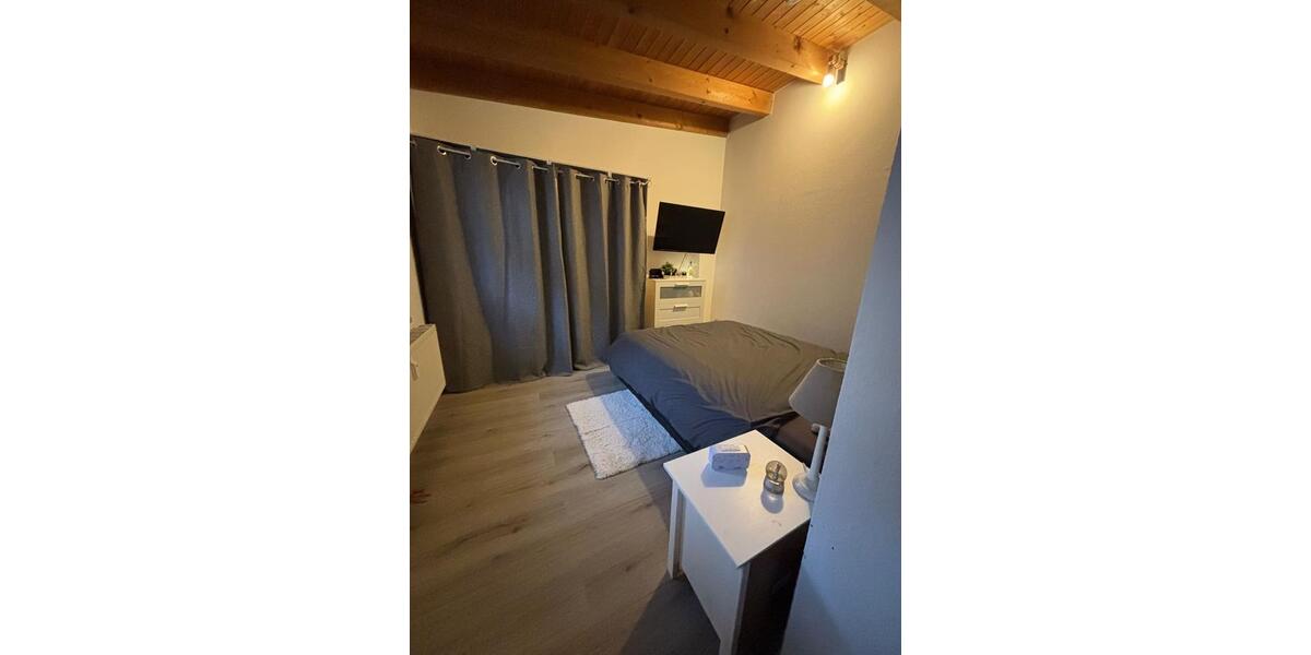 Maisonettenwohnung Werdau - 2 Zimmer, 72 m&sup2;, 400&euro; | Angebot:26705462