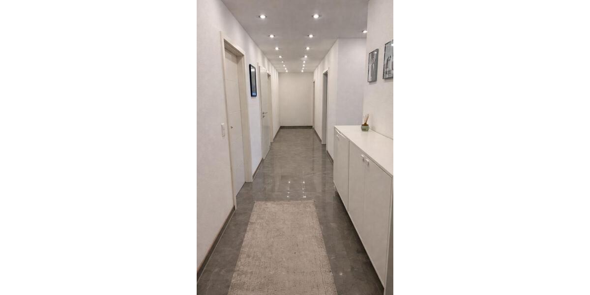 Etagenwohnung Karlsruhe Durlach - 4 Zimmer, 117 m&sup2;, 1.900&euro; | Angebot:25594066