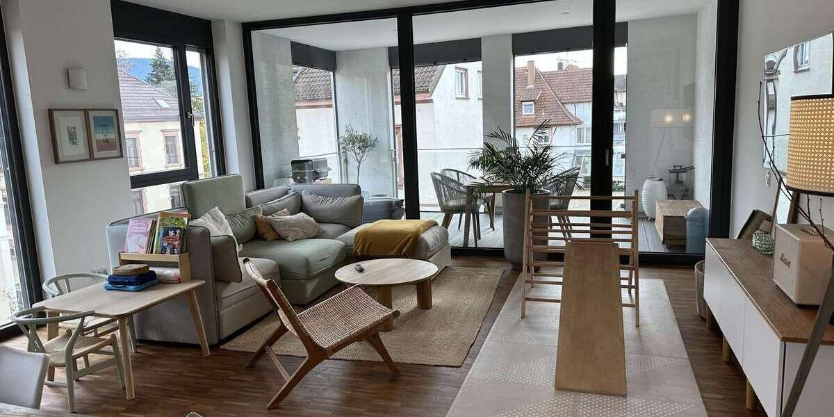 Wohnung zum Mieten in Bühl 1.425 € 124 m² 3 zimmer