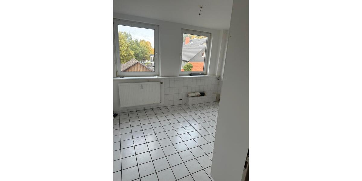 Dachgeschoßwohnung Walsrode - 5 Zimmer, 150 m&sup2;, 1.200&euro; | Angebot:26343108