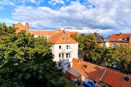 5ZK2B Balkon Wohnung zum 1.2.26 vordere Wüste WG geeignet zimmer