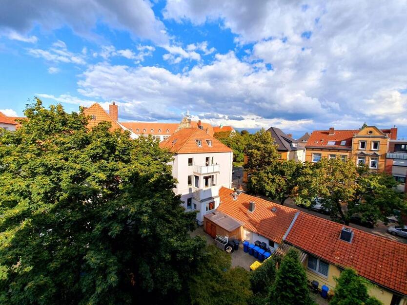 5ZK2B Balkon Wohnung zum 1.2.26 vordere Wüste WG geeignet zimmer