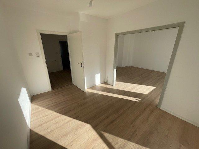 Etagenwohnung Wuppertal Gemarkung Barmen - 3 Zimmer, 77 m&sup2;, 750&euro; | Angebot:26329322