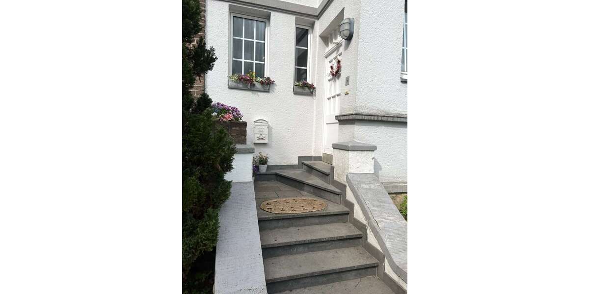 Etagenwohnung Euskirchen - 2 Zimmer, 54 m&sup2;, 500&euro; | Angebot:26932001