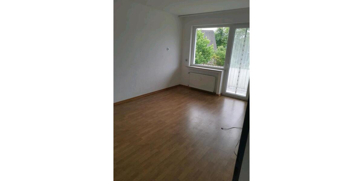 Etagenwohnung Bad Pyrmont - 4 Zimmer, 102 m&sup2;, 850&euro; | Angebot:26522381