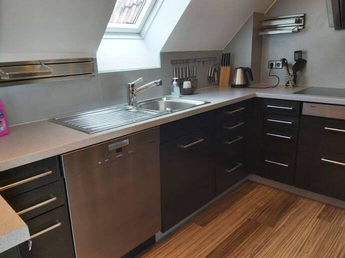 Etagenwohnung Heilbronn - 2 Zimmer, 80 m&sup2;, 1.300&euro; | Angebot:26107225