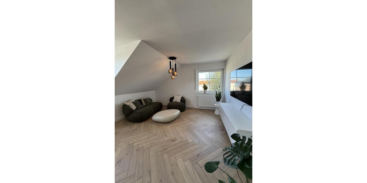 Dachgeschoßwohnung Papenburg - 3 Zimmer, 78 m&sup2;, 1.000&euro; | Angebot:26420453